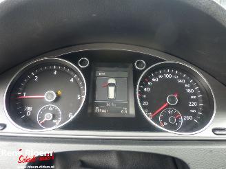 Volkswagen Passat 2.0 TDI Highline Bluemotion 140pk picture 13
