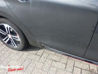 Peugeot 208 1.2 VTi Access picture 9