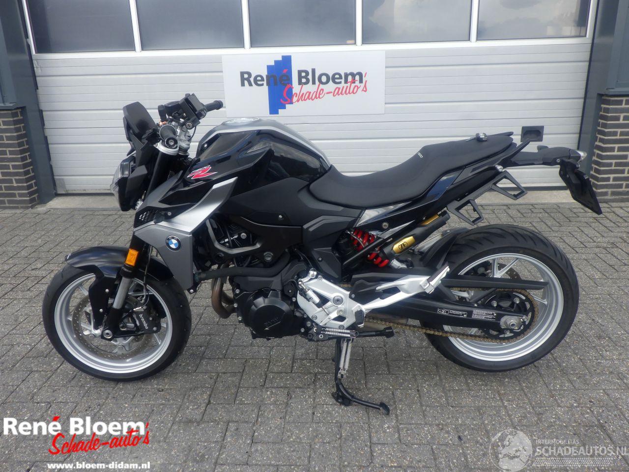 BMW F 900 R 