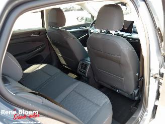 Volkswagen Golf 1.5 eHybrid Life Edition picture 8