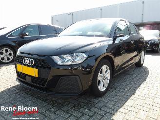 krockskadad bil auto Audi A1 25 TFSI Pro Line 2023/1