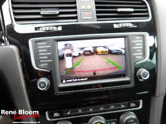 Volkswagen Golf 1.6 TDI Connected Series Aut picture 16