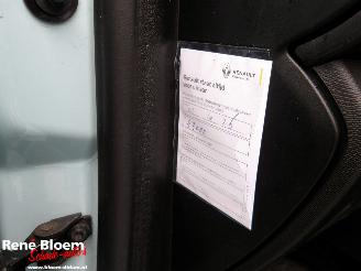 Renault Twingo 1.0 SCe Authentique picture 14