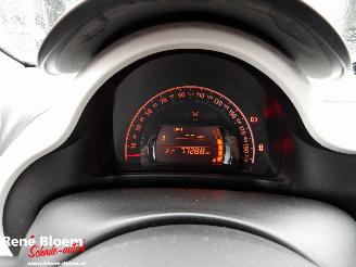 Renault Twingo 1.0 SCe Authentique picture 18