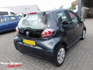 Toyota Aygo 1.0 VVT-i Comfort Airco 5drs picture 4
