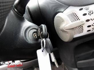 Toyota Aygo 1.0 VVT-i Comfort Airco 5drs picture 14