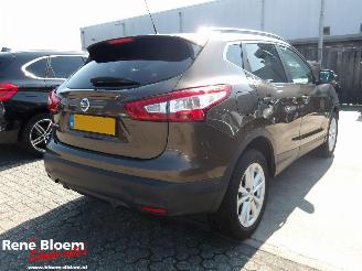 Auto incidentate Nissan Qashqai 1.2 Business Edition 116pk Automaat 2017/3