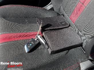 BMW 2-serie 218i Corporate Executive Automaat 136pk picture 21