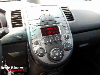 Kia Soul 1.6 X-tra 5-drs Airco picture 15