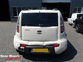 Kia Soul 1.6 X-tra 5-drs Airco picture 3