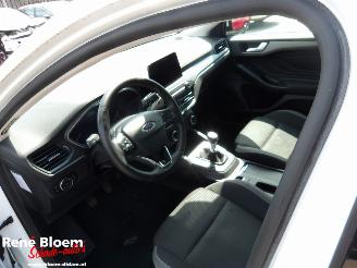 Ford Focus 1.0 EcoBoost Connected picture 15
