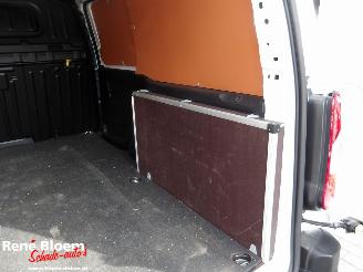 Toyota Proace City 1.5D 4D L2 Long Challenger picture 9