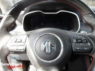 MG ZS EV Long Range Luxury 70kWh 156pk picture 18