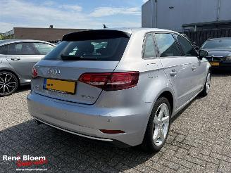 Schadeauto Audi A3 SPORTBACK 30 TDI Advance 5drs Navi 2019/10