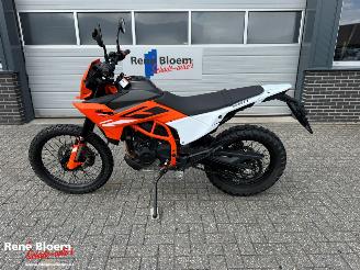 škoda motocykly KTM  390 Enduro R 2025/11