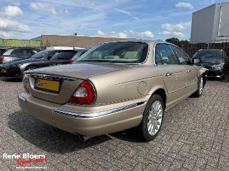 Unfallwagen Jaguar XJ 3.5 V8 Executive 2003/7