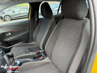Peugeot 208 1.2 PureTech Active Pack picture 17