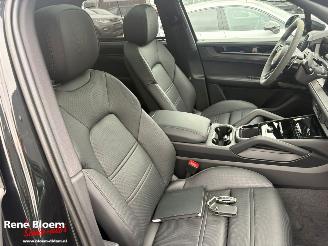 Porsche Cayenne 3.0 E-Hybrid Black Edition 470pk Full Option picture 13