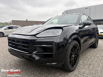 uszkodzony samochody osobowe Porsche Cayenne 3.0 E-Hybrid Black Edition 470pk Full Option 2026/5