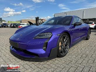 damaged passenger cars Porsche Taycan Turbo GT Weissach pakket 1108pk Keramische remmen 2024/11