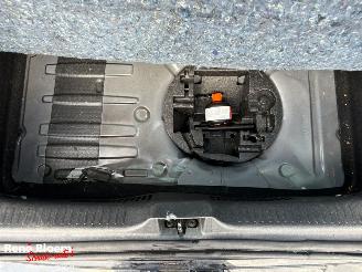 Renault Clio 0.9 TCe Limited 5-drs Airco picture 11