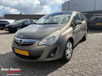 Unfallwagen Opel Corsa 1.3 CDTi EcoFlex S/S Cosmo 2012/4
