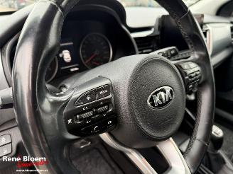 Kia Stonic 1.0 T-GDi MHEV DynamicLine picture 15