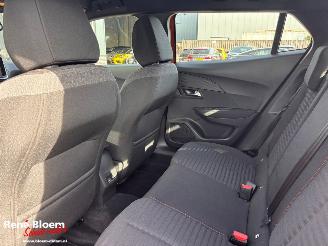 Peugeot e-2008 EV Active pack Navi 50kWh picture 13