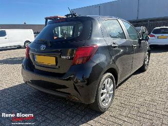 Schadeauto Toyota Yaris 1.0 VVT-i Comfort 69pk 2015/2