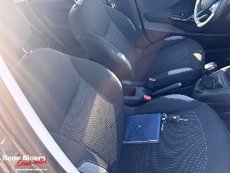 Peugeot 208 1.2 PureTech Active 82pk picture 11