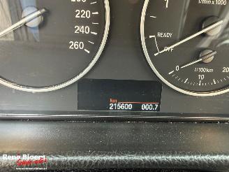 BMW 3-serie 316D Business picture 12