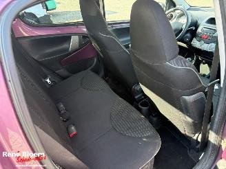 Peugeot 107 1.0 Active 5-drs Airco picture 8