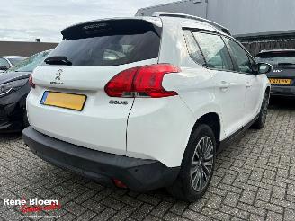 Schadeauto Peugeot 2008 1.2 VTi Active Pack Premium 2014/4