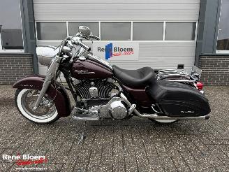 krockskadad bil motor Harley-Davidson Road King  2005/1
