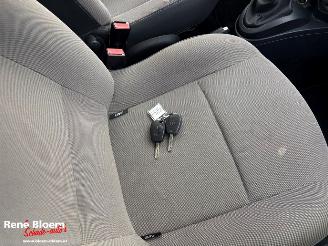 Renault Twingo 1.2-16V Collection Airco picture 10