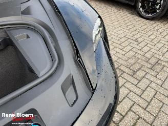 Porsche Taycan 4S 84kwh Full Option picture 25
