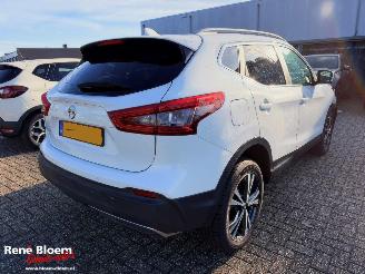 škoda osobní automobily Nissan Qashqai 1.2 N-Connecta 2017/9
