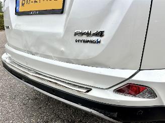 Toyota Rav-4 Gereserveerd 2.5 Hybrid AWD 171pk aut Executive - xenon - 360cam - leer - memory - line + side + front assist - elektr klep - stuurverw picture 114