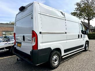 Citroën Jumper Gereserveerd 2.2 BlueHDi 120pk 6-bak S&S L2/H2 3.0t - 15dkm nap - 3pers - 2x camera - navi - front + line + side assist picture 5