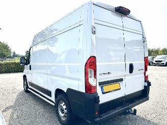 Citroën Jumper Gereserveerd 2.2 BlueHDi 120pk 6-bak S&S L2/H2 3.0t - 15dkm nap - 3pers - 2x camera - navi - front + line + side assist picture 6