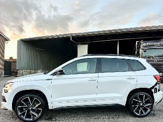 Schadeauto Skoda Karoq 1.5 TSI 2021/10
