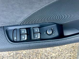 Audi A3 35 TFSI 1.5T 150pk 7-traps aut S-Line Edition - pano - virtual - keyless - camera - front + line + side assist - vaste prijs picture 61