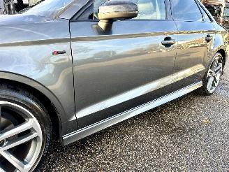Audi A3 35 TFSI 1.5T 150pk 7-traps aut S-Line Edition - pano - virtual - keyless - camera - front + line + side assist - vaste prijs picture 123