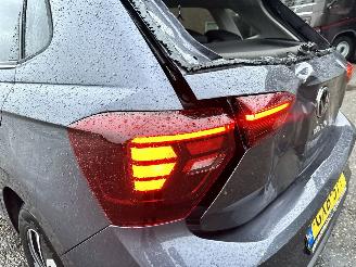 Volkswagen Polo 1.0 TSI 95pk 7-traps aut + f1 Life Edition 5drs - nap - navi - camera - carplay - front + line assist picture 11