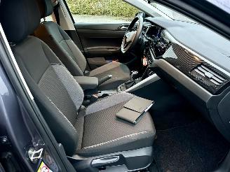 Volkswagen Polo 1.0 TSI 95pk 7-traps aut + f1 Life Edition 5drs - nap - navi - camera - carplay - front + line assist picture 43