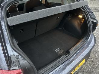 Volkswagen Polo 1.0 TSI 95pk 7-traps aut + f1 Life Edition 5drs - nap - navi - camera - carplay - front + line assist picture 50