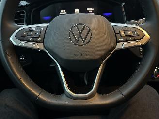 Volkswagen Polo 1.0 TSI 95pk 7-traps aut + f1 Life Edition 5drs - nap - navi - camera - carplay - front + line assist picture 29