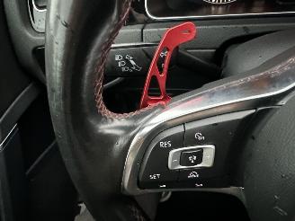 Volkswagen Golf 2.0 TSI GTI 245pk aut + f1 Perf. 5drs - pano - cam - virtual - keyless - acc - front assist - carplay - sfeerverlichting picture 39