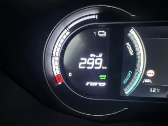 Kia e-Niro 64kWh 204pk aut + f1 DynamicPlusLine - schuifdak - nap - navi - cam - leer - stoelkoeling - stuurverw + stoelverw picture 26