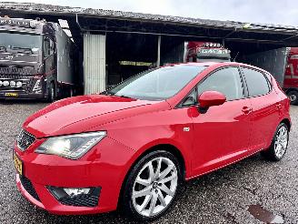 skadebil auto Seat Ibiza 1.2 TSI 86pk FR 5drs - nap - navi - clima - cruise - xenon - pdc - 17 inch lmv + 4x goede banden 2015/5
